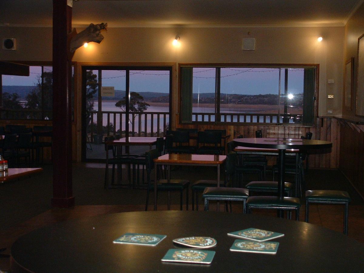 Great Lake Hotel Liawenee Bagian luar foto